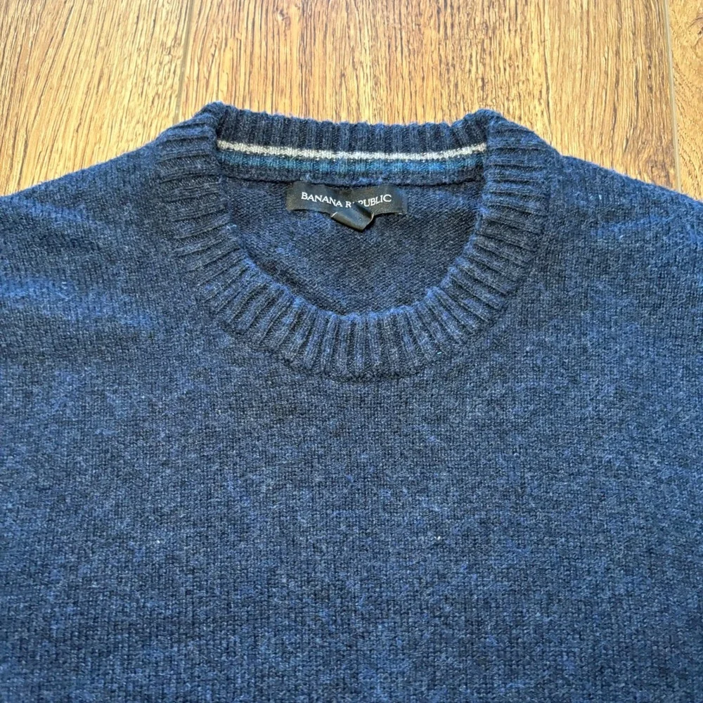 Banana Republic Mens Dark Blue‎ Heather Wool Blend Crew Neck Knit Sweater Small